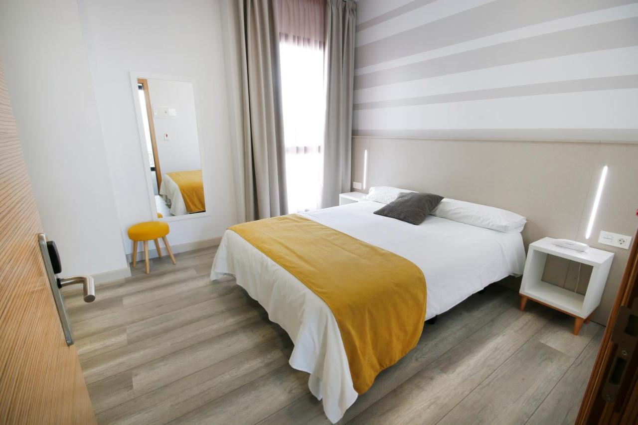 Hotel Leo مونيستيرايو المظهر الخارجي الصورة